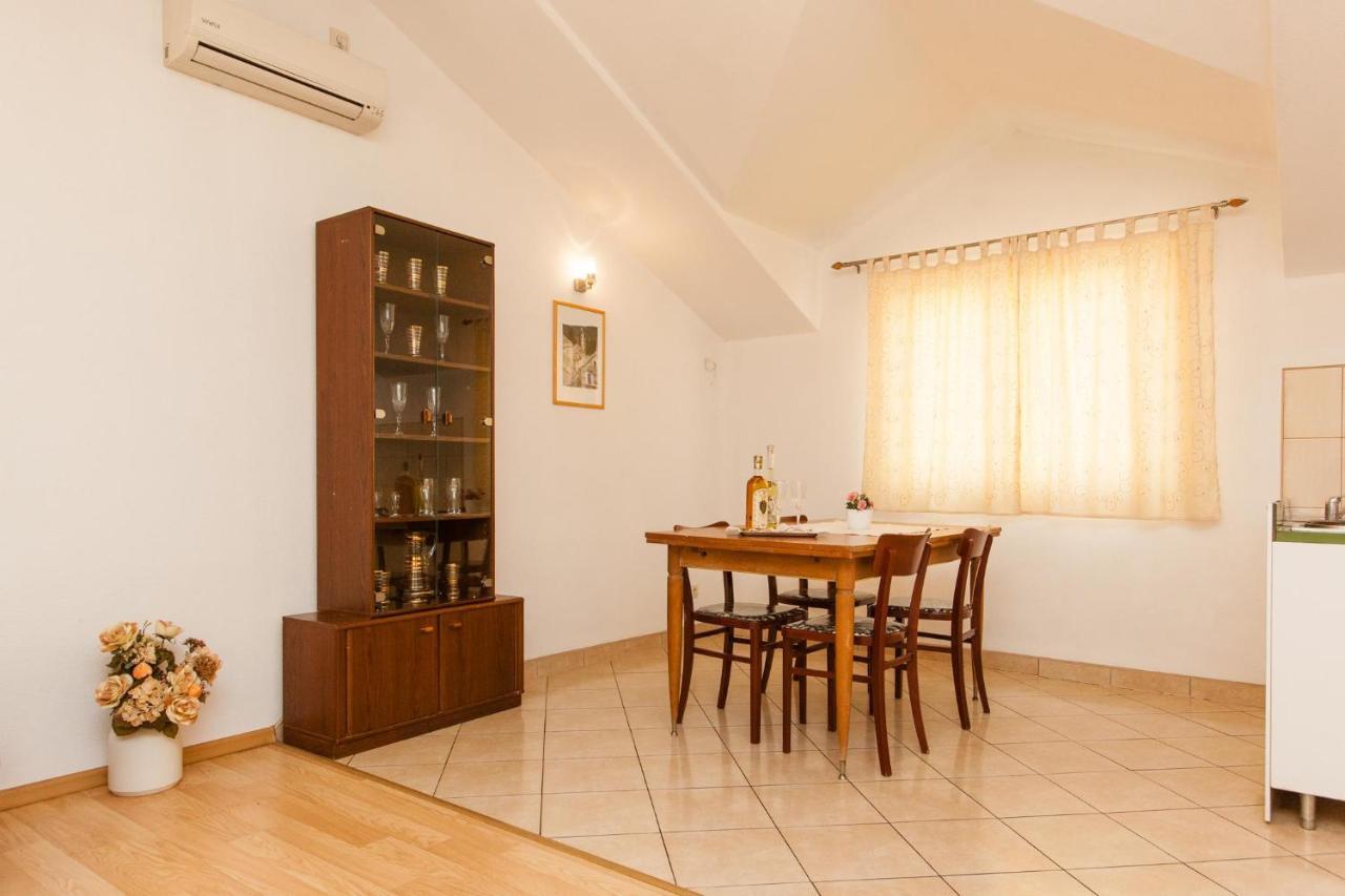Holiday Home Beata Trogir Zewnętrze zdjęcie